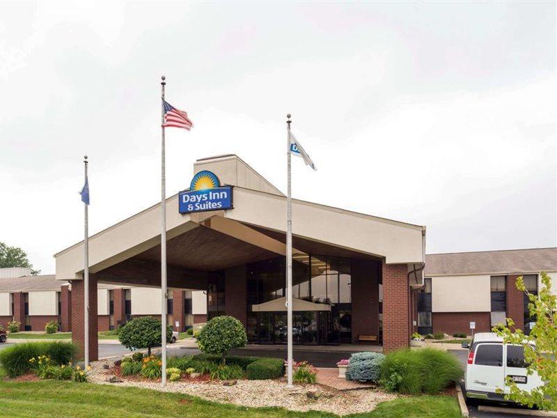 Days Inn & Suites By Wyndham Northwest Indianapolis Ngoại thất bức ảnh