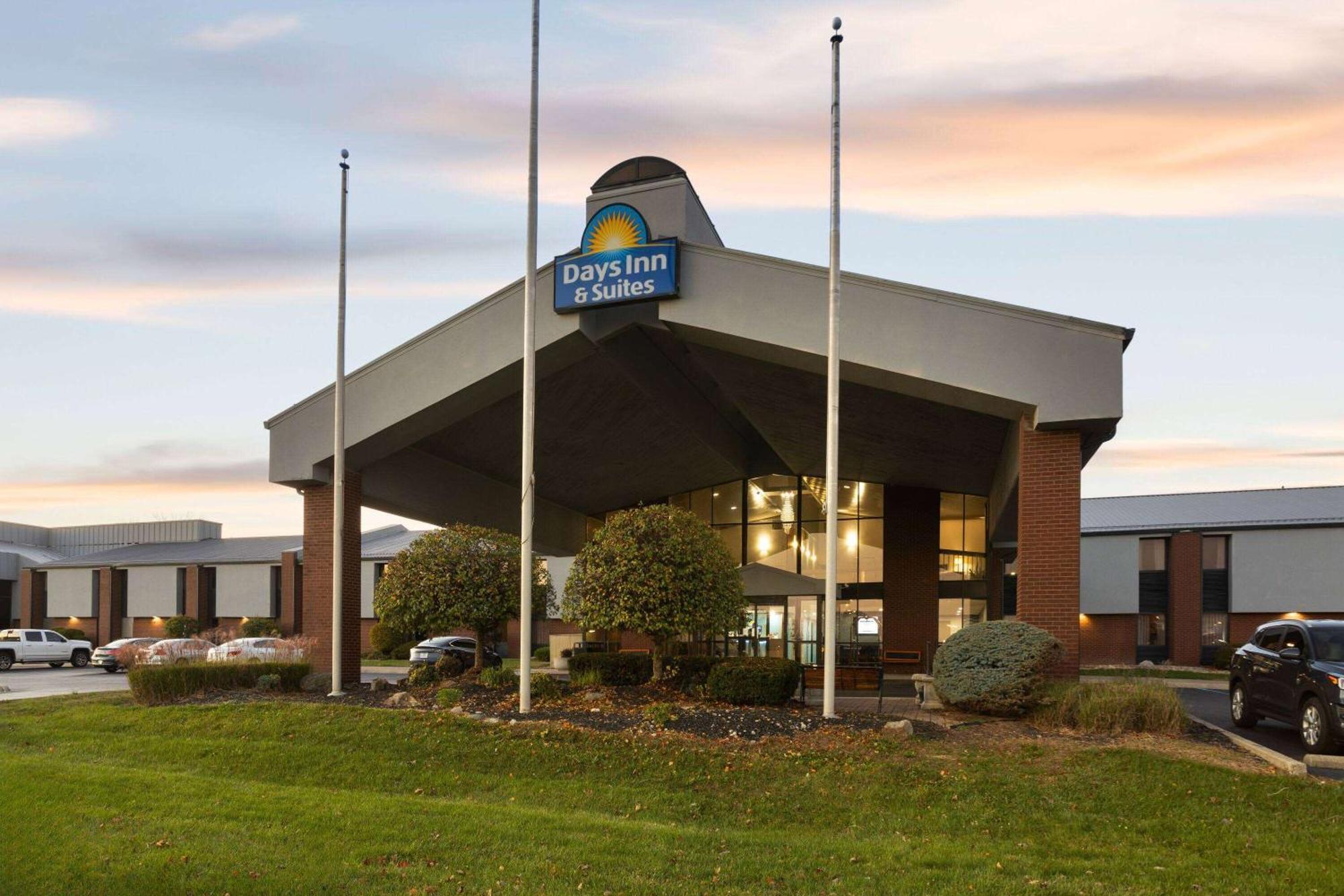 Days Inn & Suites By Wyndham Northwest Indianapolis Ngoại thất bức ảnh